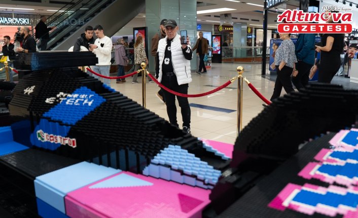 400 bin “lego“ parçasıyla yapılan Formula 1 aracı Ankara'da sergileniyor