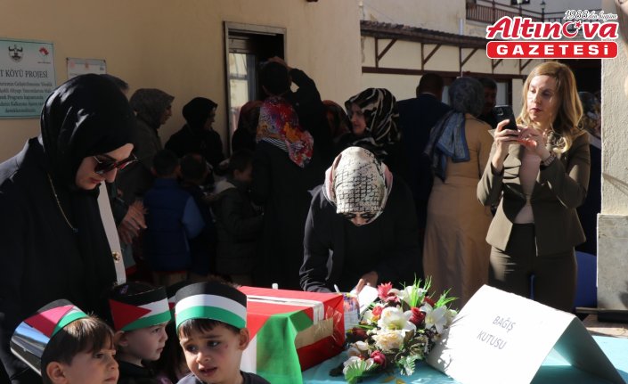 Boğazkale Halk Eğitim Merkezinden Gazze yararına kermes