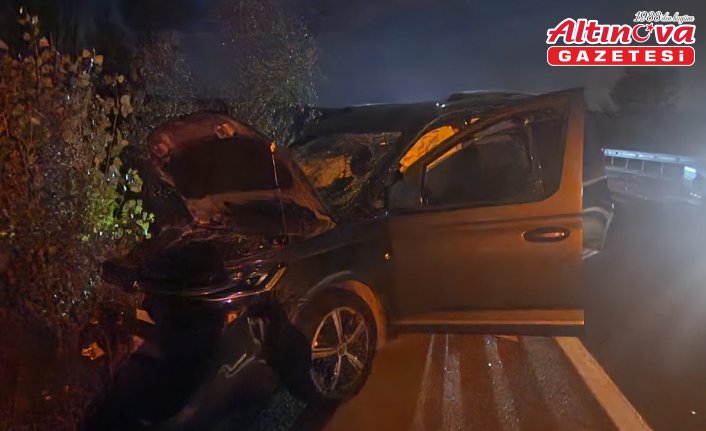 Bolu'da traktör ile kamyonetin çarpışması sonucu 5 kişi yaralandı