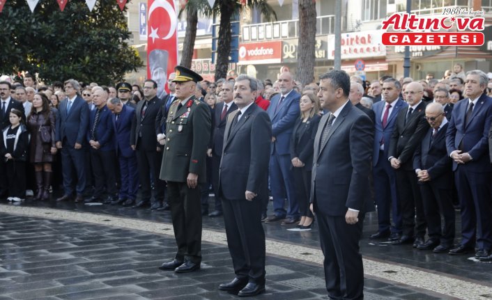 Büyük Önder Atatürk'ü anıyoruz