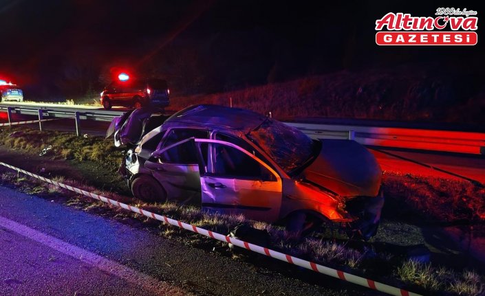 Çorum'da devrilen otomobildeki 1 kişi öldü, 2 kişi yaralandı