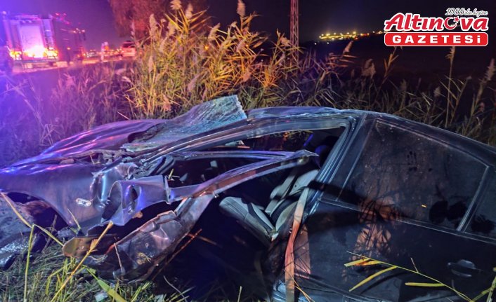 Çorum'da devrilen otomobilin sürücüsü yaralandı