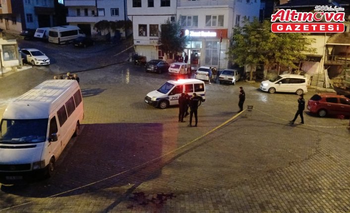 Çorum'da tartıştıkları kişi tarafından bıçaklanan baba ve oğlu öldü