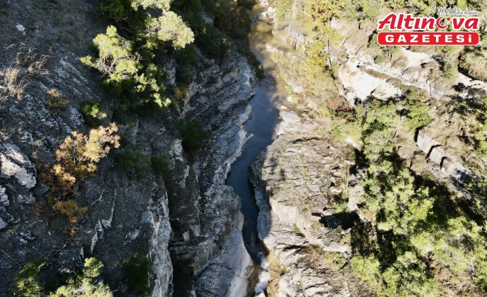 Doğanın içine gizlenmiş Karakütük Şelalesi ziyaretçilerini bekliyor