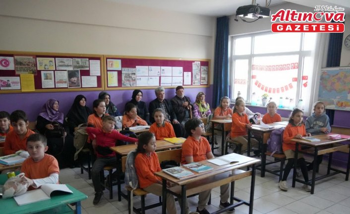 Düzce'de görme engelli öğretmen için sürpriz etkinlik