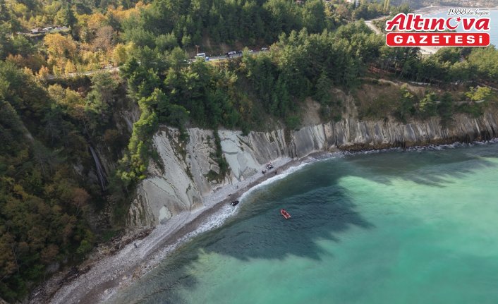 Kastamonu'da kayıp imam uçurumdan düşen aracında ölü bulundu