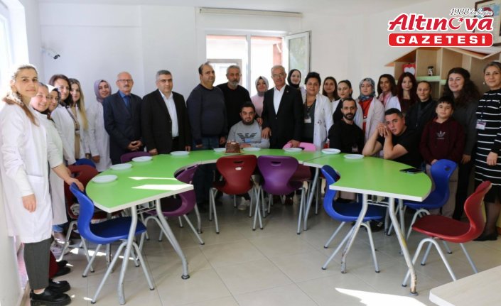 Merzifon Kaymakam Karaaslan, rehabilitasyon merkezlerini ziyaret etti