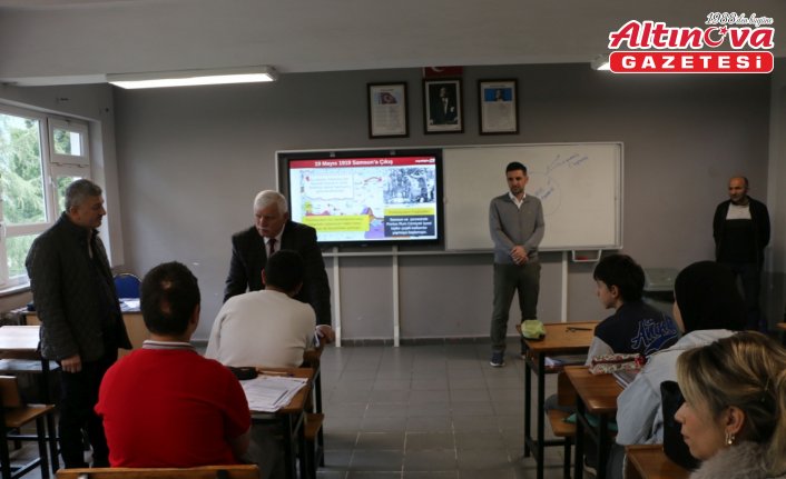 Of Milli Eğitim Müdürü Kabahasanoğlu'ndan vefat eden öğrencinin okuluna ziyaret