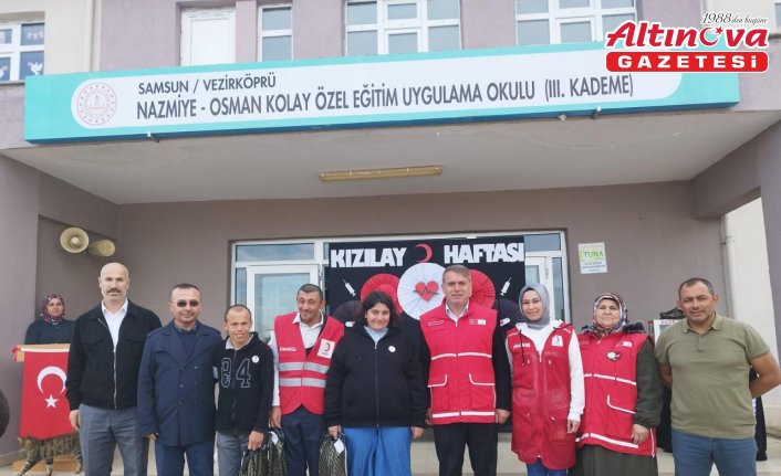 Samsun'da Türk Kızılay'dan özel öğrencilere moral ziyareti