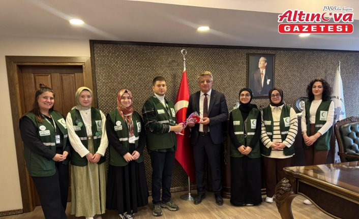 Samsun'da Yeşilay 24 Kasım Öğretmenler Günü ziyareti düzenledi