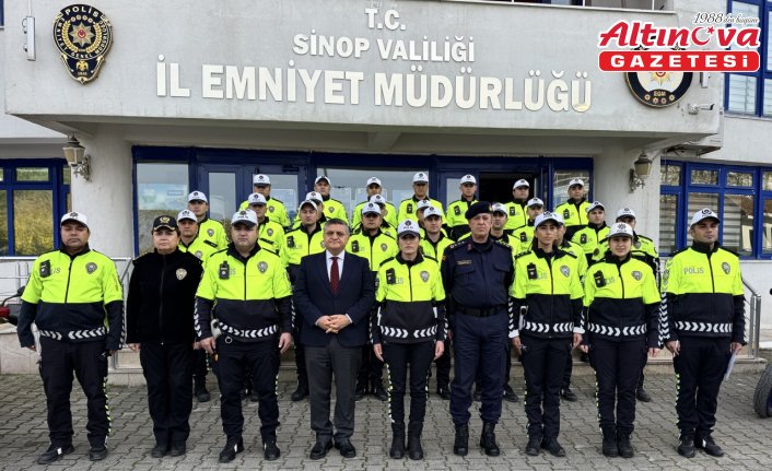 Sinop'ta trafik polislerine yaka kameraları törenle dağıtıldı