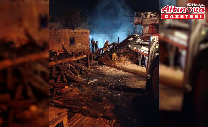 Tokat'ta çıkan ev yangınında görme engelli kişi öldü