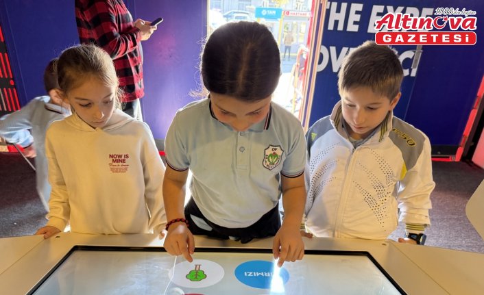 Trabzon'da “beyin konseptli“ bilim tırı öğrencilerin ziyaretine açıldı