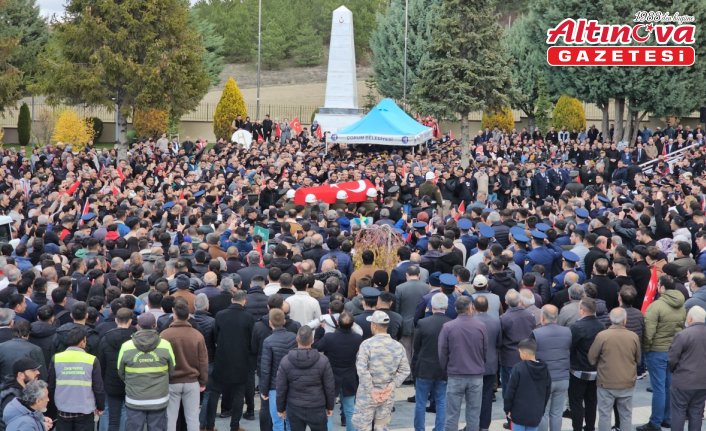 Türkiye şehitlerini uğurluyor