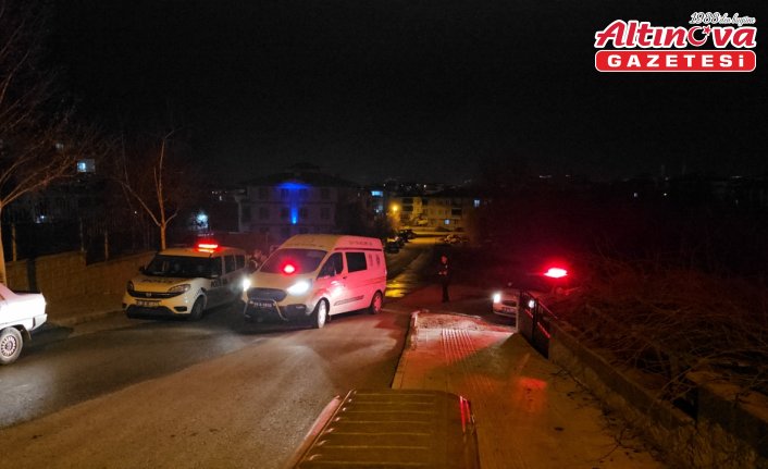 Çorum'da polis sokakta silahla ateş eden şüphelileri arıyor