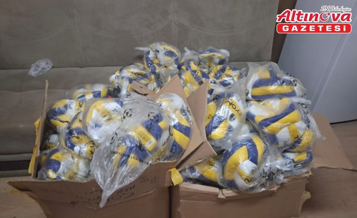 Çorum'da spor ve eğitim destek paketleri okullara ulaştırılıyor