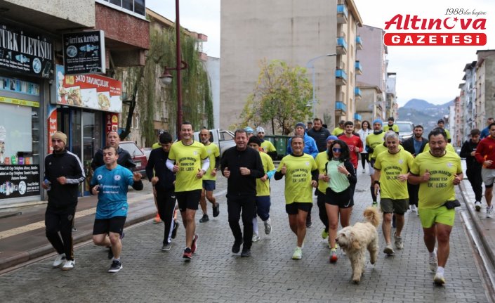 Espiye’de halk koşusu ve yürüyüş etkinliği düzenlendi