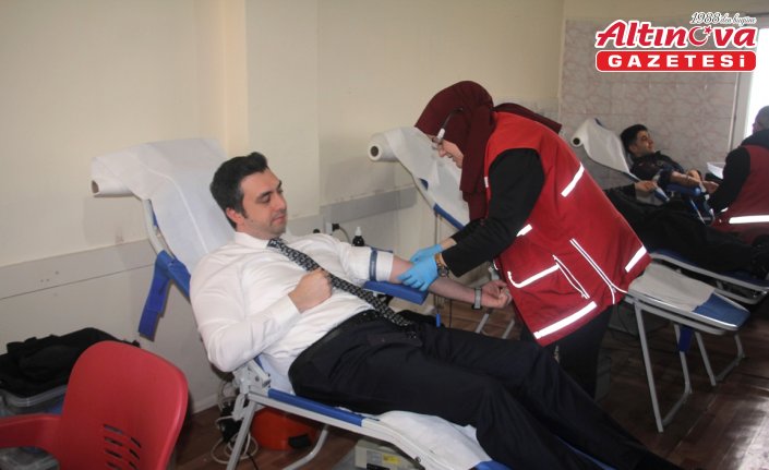 Güce'de kan bağışı kampanyası düzenlendi