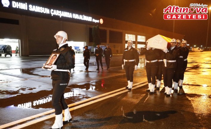 İstanbul Çekmeköy'deki operasyonda şehit olan polis memuru Albayrak'ın naaşı Samsun'a getirildi