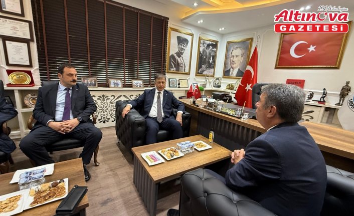 İzmir Büyükşehir Belediye Başkanı Tugay, Zonguldak'ta ziyaretlerde bulundu