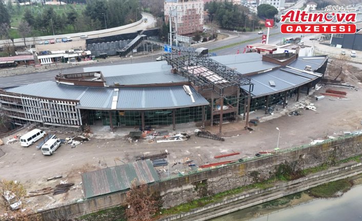 Karabük'te otobüs terminalinde yenileme çalışmaları sürüyor