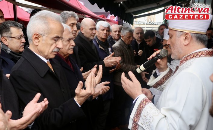 KTÜ Öğretim Üyesi Prof. Dr. Mustafa Köseoğlu, Trabzon'da son yolculuğuna uğurlandı