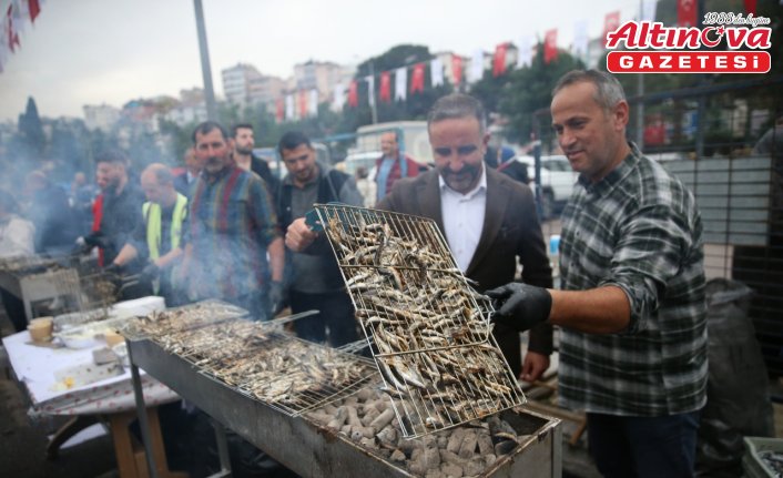 Ordu'da festivalde 7 ton hamsi tüketildi