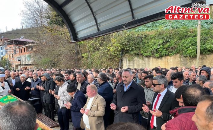 Ordu'da trafik kazasında hayatını kaybeden çift toprağa verildi