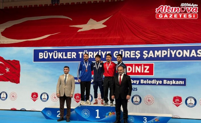 TOGÜ'lü öğrenciler katıldıkları güreş turnuvasında 3 madalya kazandı