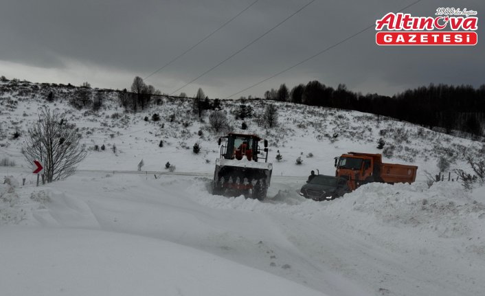 Ordu'da kar ve tipi nedeniyle ulaşımda aksamalar yaşandı