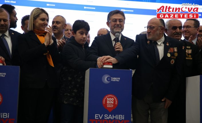 Tarım ve Orman Bakanı Yumaklı, Kastamonu'da TOKİ kura çekilişinde konuştu: