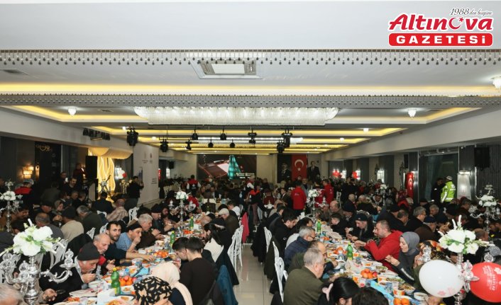 Çorum Valisi Çalgan, Tokat Vakıflar Bölge Müdürlüğünün iftar programına katıldı