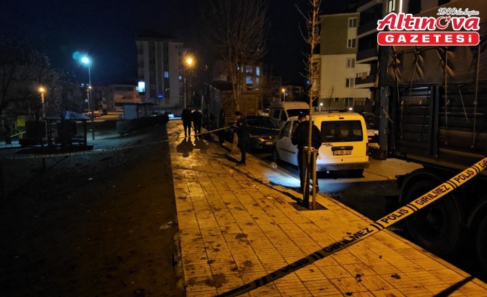 Çorum'da parkta çıkan kavgada 1 kişi bıçakla yaralandı