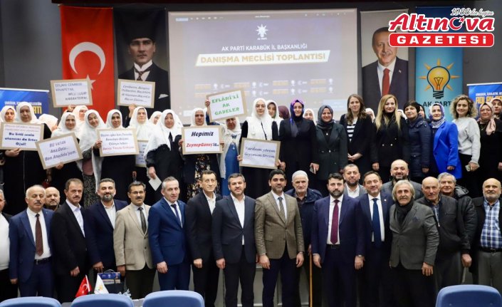 Karabük'te kadınlar Mihalgazi Belediye Başkanı Güneş'e yöresel kıyafetleriyle destek verdi