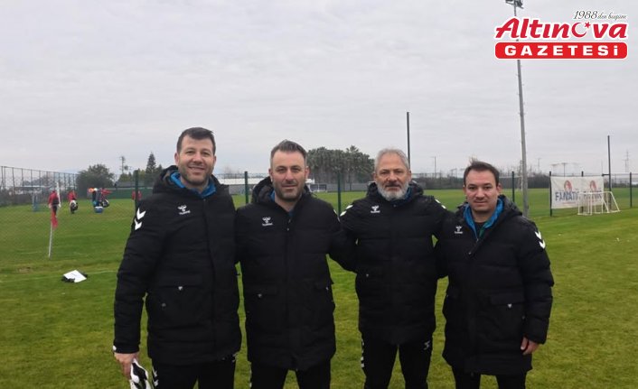 Ladik Belediyespor teknik direktör Eyüp Narşap ile yollarını ayırdı