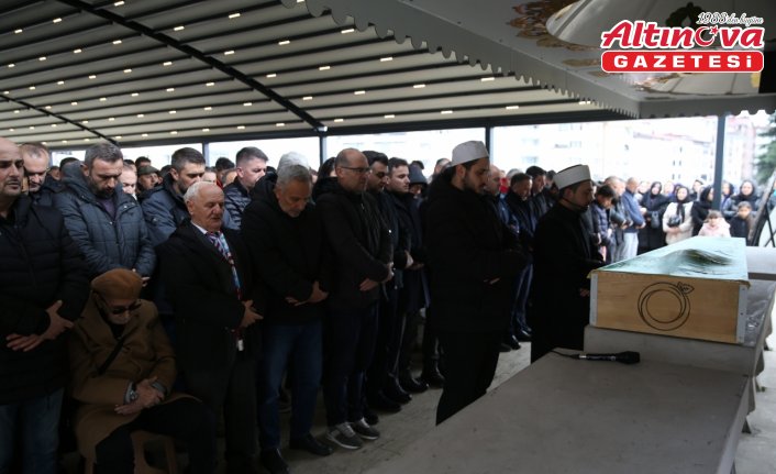Ordu'da halı saha maçında kalp krizi geçiren öğretmen hayatını kaybetti