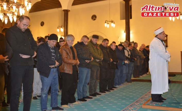 Samsun’da Tarihi Yörgüç Paşazade Mustafa Paşa Camisi'nde ilk teravih namazı kılındı