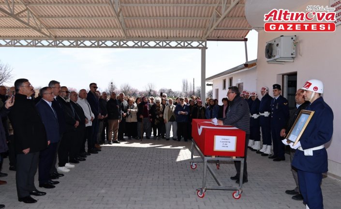 Cesedi tıp eğitiminde kullanılan emekli albay Amasya'da son yolculuğuna uğurlandı