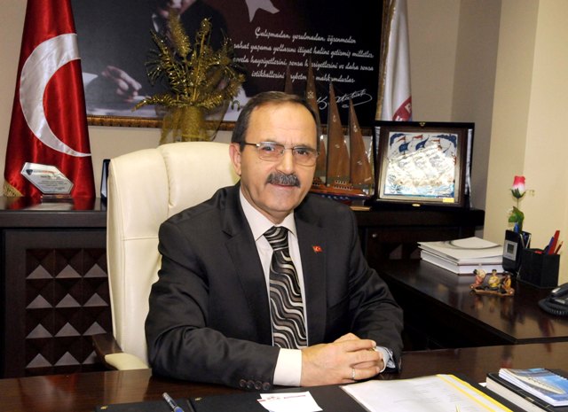 Bafra Belediye Başkanlığını Zihni Şahin kazandı