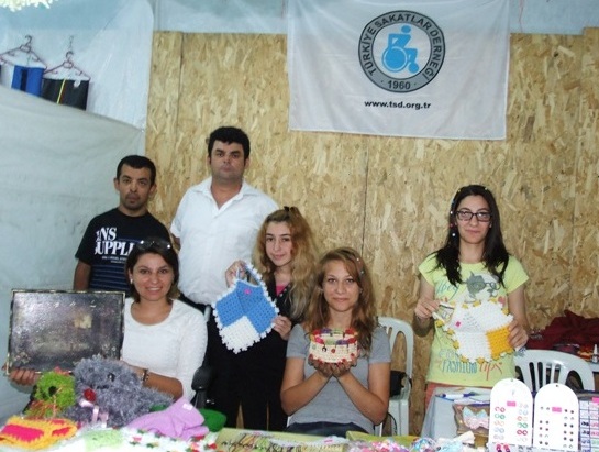 Engelliler, Ramazan Sokağı'nda Stant Açtı