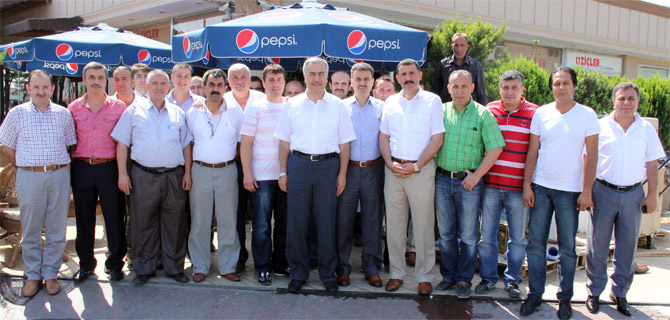  “Merhamet etmeyene merhamet edilmez”