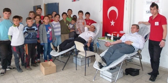 Mustafa Kemal İlk-Ortaokulunda Kan Bağışı Kampanyası 
