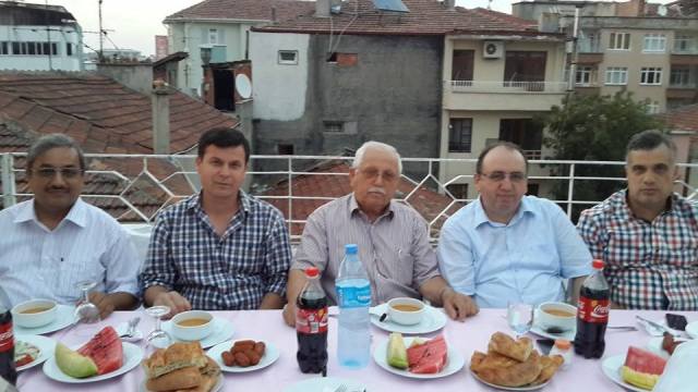  MARANGOZ MOBİLYA İŞLERİ ODASI İFTAR YEMEĞİ VERDİ  