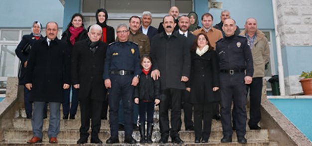 AK Parti İl Başkanı Göksel,‘İyi günde de kötü günde de Polisimizin yanındayız’