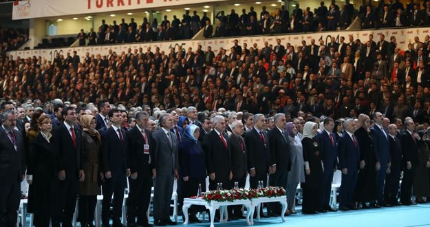 AK PARTİ REFERANDUM İÇİN KAMPANYA STARTINI VERDİ