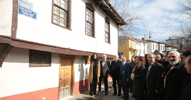 ALAÇAM'IN TARİHİ DOKUSU GÜN YÜZÜNE ÇIKIYOR