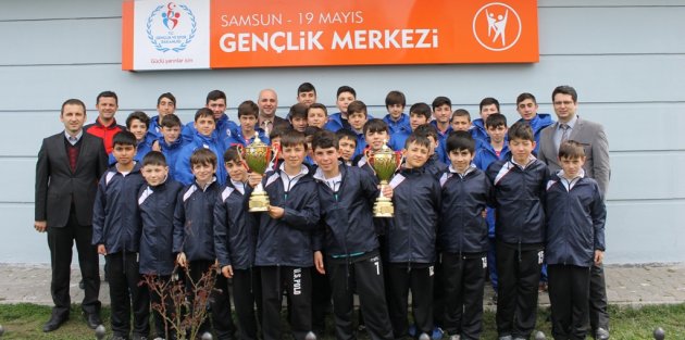 ATATÜRK ORTAOKULU 19 MAYIS İLÇESİNİ GURURLA TEMSİL ETTİ