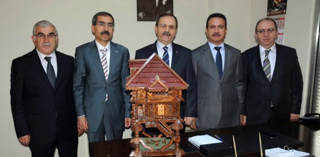 BAFRA CEZAEVİ MÜDÜRLERİNDEN BAŞKAN ŞAHİN'E ZİYARET