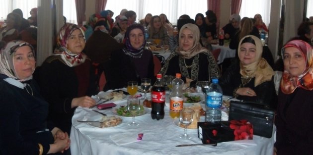 Bafra Cumhuriyet Ortaokulundan Veli-Öğretmen Kaynaşma Yemeği