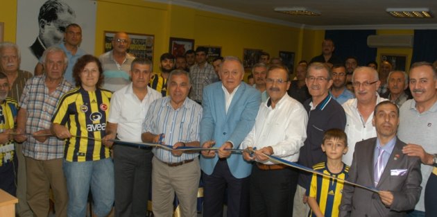 Bafra Fenerbahçeliler Derneğinin Yeni Binasının Açılışı Yapıldı